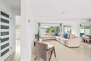 690 SE 5th Ct, Pompano Beach, FL 33060 - Photo 14