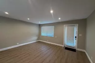 1715 NE 60th St, Fort Lauderdale, FL 33334 - Photo 2