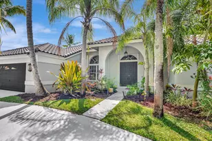 10738 Santa Rosa Dr, Boca Raton, FL 33498 - Photo 4