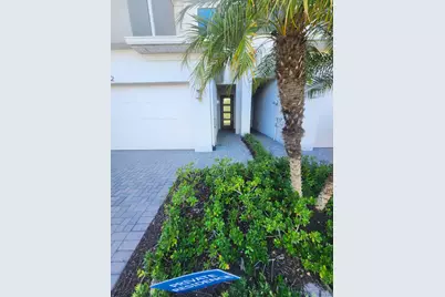 14302 SW Solange Street, Port Saint Lucie, FL 34987 - Photo 6
