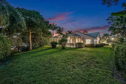 8954 SE Water Oak Place, Jupiter, FL 33469 - Photo 6