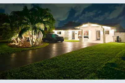613 NE 25th Avenue, Pompano Beach, FL 33062 - Photo 1
