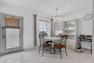 4025 Swansea B, Deerfield Beach, FL 33442 - Photo 16