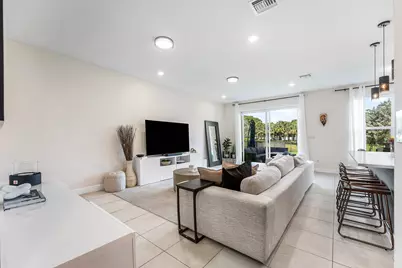 4392 Veleiros Avenue, Deerfield Beach, FL 33064 - Photo 4