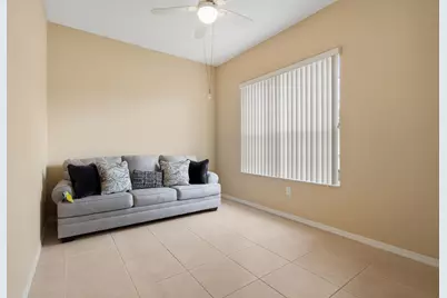 633 SW Long Key Court, Port Saint Lucie, FL 34986 - Photo 6