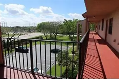 357 N Rock Island Road #405, Margate, FL 33063 - Photo 10