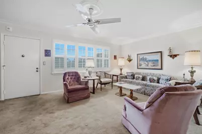 2905 Victoria Place #J3, Coconut Creek, FL 33066 - Photo 4
