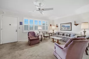 2905 Victoria Pl, Coconut Creek, FL 33066 - Photo 4