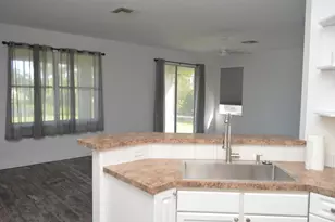 519 NW Ember Way, Jensen Beach, FL 34957 - Photo 4
