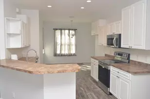 519 NW Ember Way, Jensen Beach, FL 34957 - Photo 6