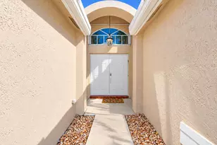 9500 Fox Trot Ln, Boca Raton, FL 33496 - Photo 4