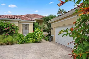 10080 Dover Carriage Ln, Lake Worth, FL 33449 - Photo 1
