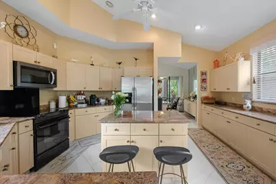 10080 Dover Carriage Lane, Lake Worth, FL 33449 - Photo 8