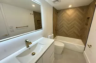 2940 N Course Dr, Pompano Beach, FL 33069 - Photo 32