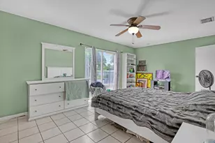 110 Meadowlark Dr, Royal Palm Beach, FL 33411 - Photo 14
