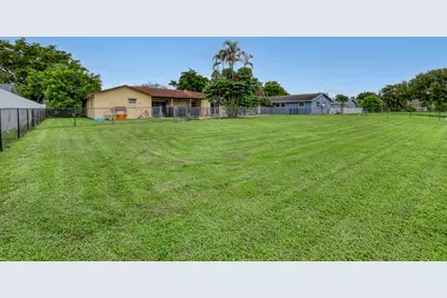 110 Meadowlark Drive, Royal Palm Beach, FL 33411 - Photo 46
