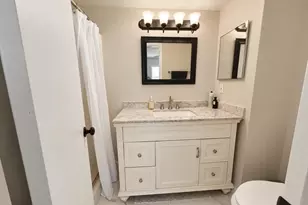 7094 Golf Colony Ct, Lake Worth, FL 33467 - Photo 12