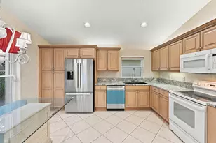 9576 Taormina St, Lake Worth, FL 33467 - Photo 18
