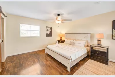 1100 NE 4th Street, Hallandale Beach, FL 33009 - Photo 22