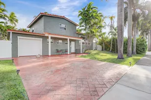 1100 NE 4th St, Hallandale Beach, FL 33009 - Photo 1