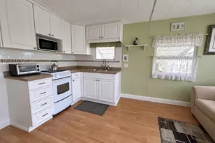 15 Hibiscus Dr, Briny Breezes, FL 33435 - Photo 10