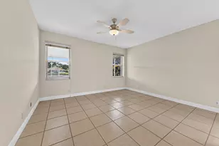 9818 Crescent View Dr S, Boynton Beach, FL 33437 - Photo 30