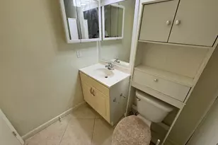 9660 Sunrise Lakes Blvd, Sunrise, FL 33322 - Photo 22