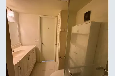 9660 Sunrise Lakes Boulevard #202, Sunrise, FL 33322 - Photo 16