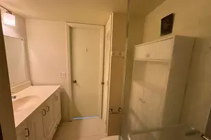9660 Sunrise Lakes Blvd, Sunrise, FL 33322 - Photo 16