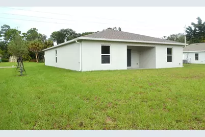 8201 Deland Avenue, Fort Pierce, FL 34951 - Photo 6