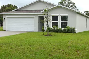 8201 Deland Ave, Fort Pierce, FL 34951 - Photo 2