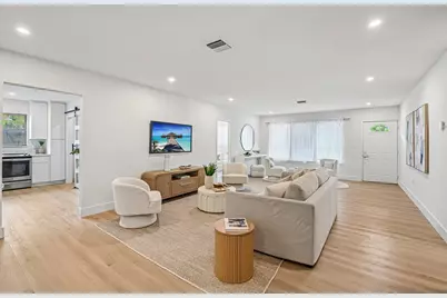 285 NE 165th Street, Miami, FL 33162 - Photo 10