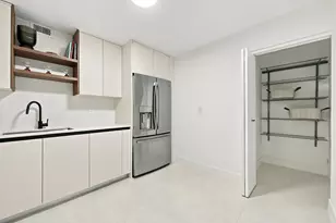 3140 S Ocean Dr, Hallandale Beach, FL 33009 - Photo 14