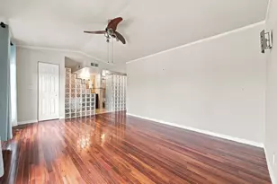 1010 Lake Shore Dr, Lake Park, FL 33403 - Photo 6