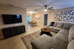 1315 SE Petunia Ave, Port Saint Lucie, FL 34952 - Photo 8