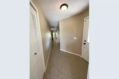 1315 SE Petunia Avenue, Port Saint Lucie, FL 34952 - Photo 6