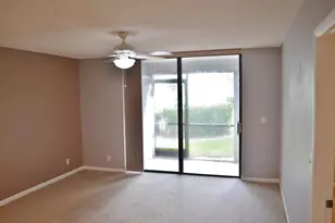5130 Las Verdes Cir, Delray Beach, FL 33484 - Photo 2