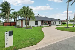 4078 Alpinia Ct S, Boynton Beach, FL 33436 - Photo 10
