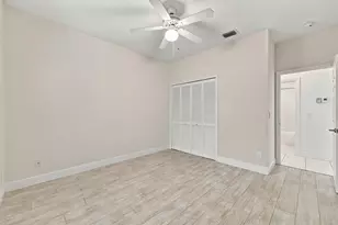 8292 Waterline Dr, Boynton Beach, FL 33472 - Photo 36