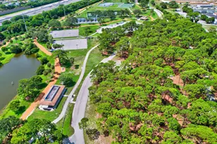 1086 SW 28th Ave, Boynton Beach, FL 33426 - Photo 32