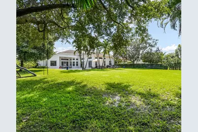 3599 Juniper Lane, Davie, FL 33330 - Photo 6