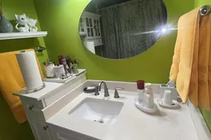 6080 NW 44th St, Lauderhill, FL 33319 - Photo 10
