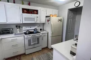 6080 NW 44th St, Lauderhill, FL 33319 - Photo 6