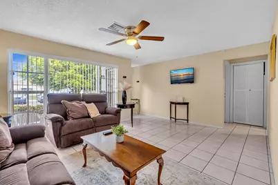 6872 NW 26th Court, Sunrise, FL 33313 - Photo 12