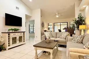 10938 Roebelini Palm Ct, Boynton Beach, FL 33437 - Photo 14
