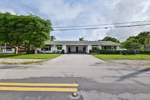 2312 NE 4th St, Pompano Beach, FL 33062 - Photo 1