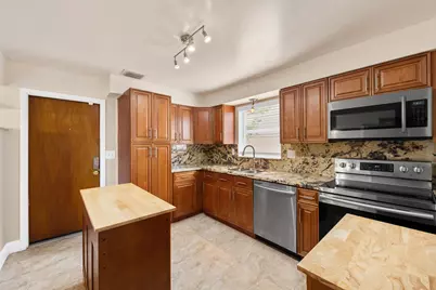 51 NE 49th Street, Fort Lauderdale, FL 33334 - Photo 6