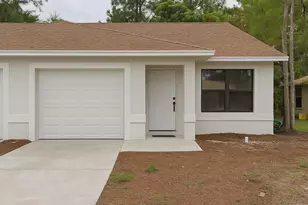 1065 Mulberry Pl, Wellington, FL 33414 - Photo 2