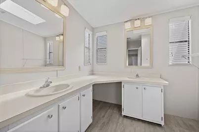 8530 Leadtree Court, Port Saint Lucie, FL 34952 - Photo 18