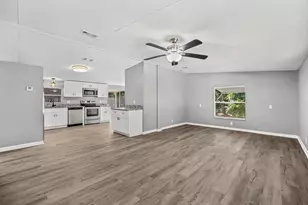 3225 Columbrina Cir, Port Saint Lucie, FL 34952 - Photo 8